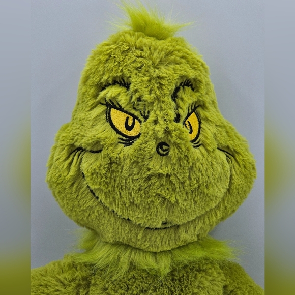 Dr. Seuss The Grinch Cuddle Pillow Buddy - Picture 4 of 7